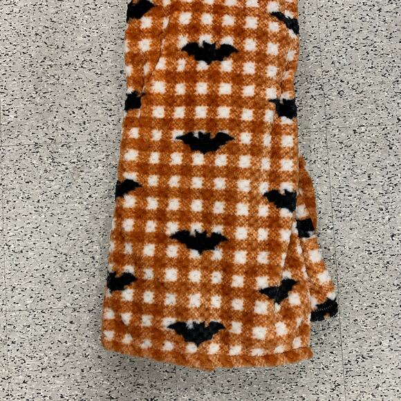 Halloween Spooky Black Bats Buffalo plaid orange Throw Blanket Retro Fleece Goth - Picture 6 of 11